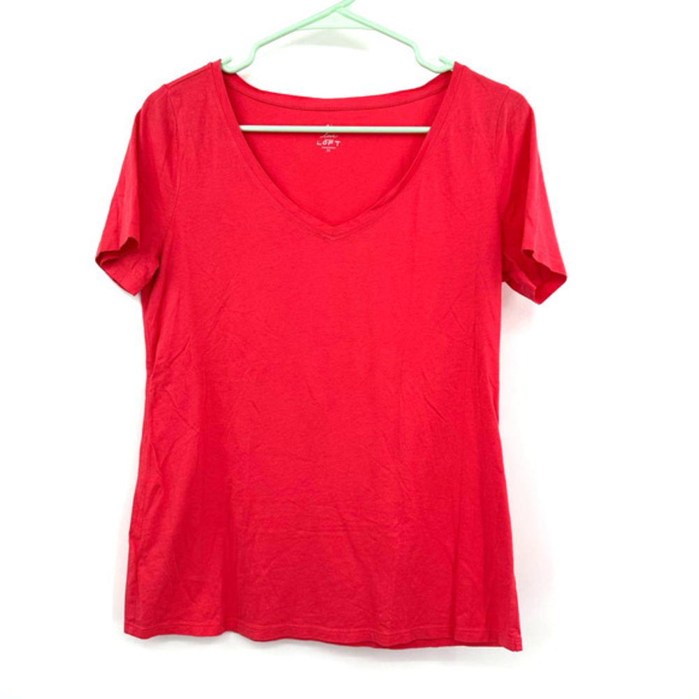 Loft size Medium deep red pink‎ short sleeve t-shirt